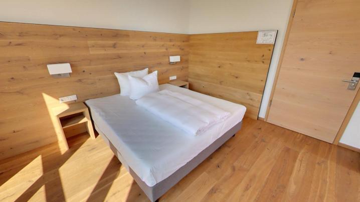 Buchners Hotel & Restaurant Niederwinkling Экстерьер фото